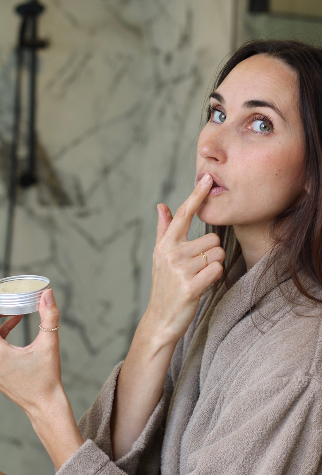 Thick & Nourishing Manuka Honey Nighttime Lip Balm